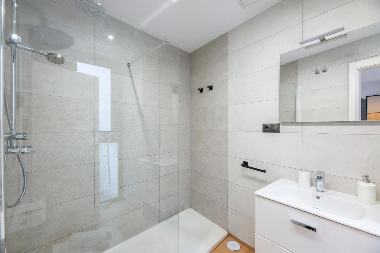 New Apartment -Shared Pool & Solarium- 1B 말라가 외부 사진
